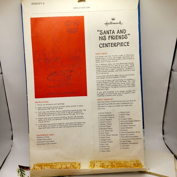 Vintage Hallmark "Santa and His Friends" Centerpiece Paper 13.25" - Picture 2 of 5